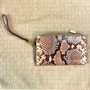 Wristlet in great condition, Michael Kors snake print